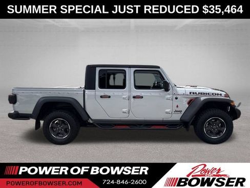 Used 2023 Jeep Gladiator Rubicon w/ Cold Weather Group AWD/4WD image 6