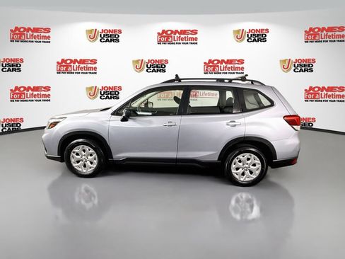Used 2021 Subaru Forester AWD/4WD image 12