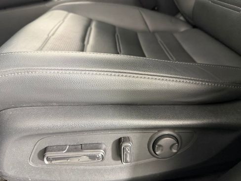 Used 2025 Honda CR-V EX-L image 22