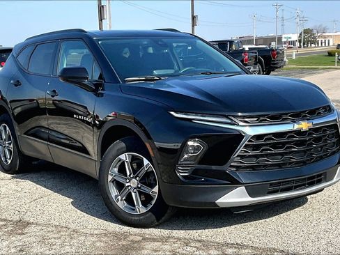 Used 2024 Chevrolet Blazer LT w/ Convenience Package FWD image 35