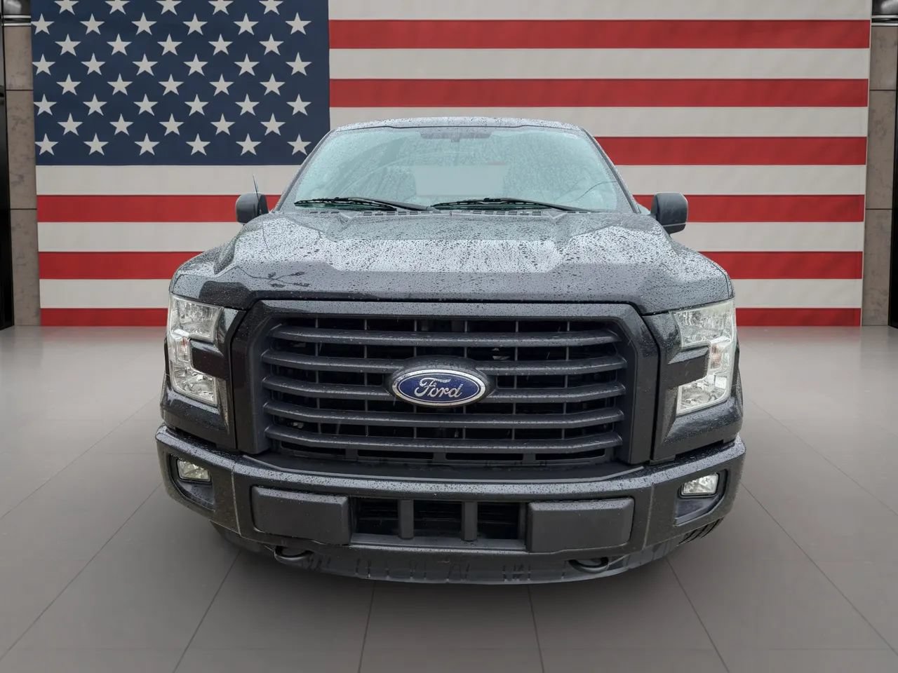 Used 2015 Ford F150 XLT w/ Equipment Group 302A Luxury AWD/4WD image 2