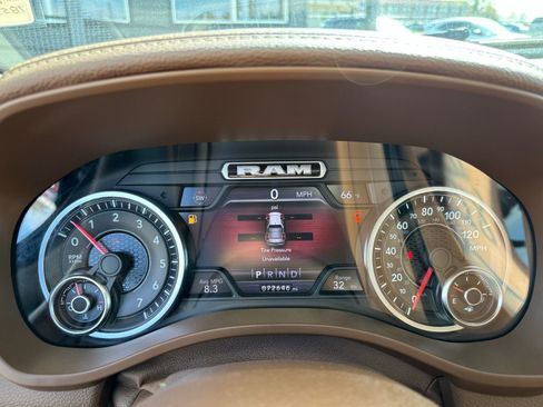 Used 2020 RAM 1500 Laramie AWD/4WD image 16