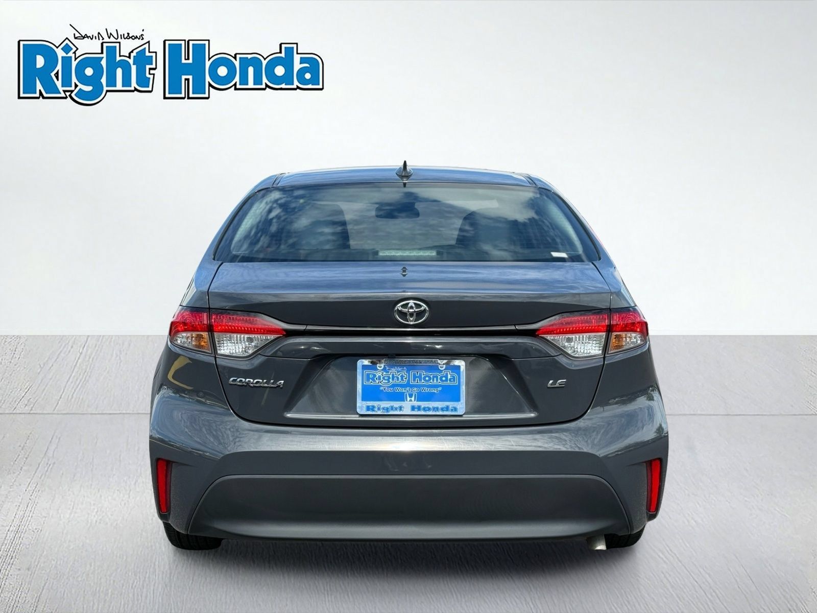 Used 2025 Toyota Corolla LE FWD image 7