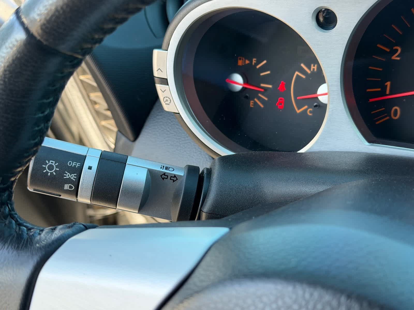 Used 2003 Nissan 350Z Touring RWD image 9