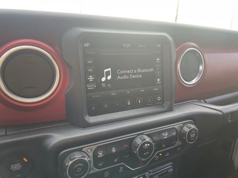 Used 2023 Jeep Wrangler Unlimited Rubicon w/ LED Lighting Group image 16