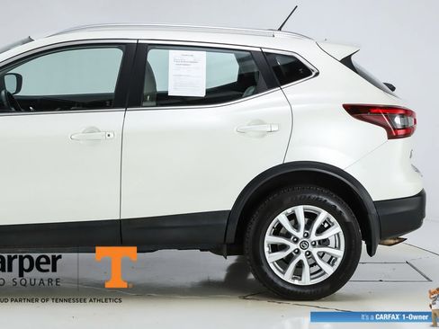 Used 2020 Nissan Rogue Sport SV w/ All-Weather Package AWD/4WD image 4