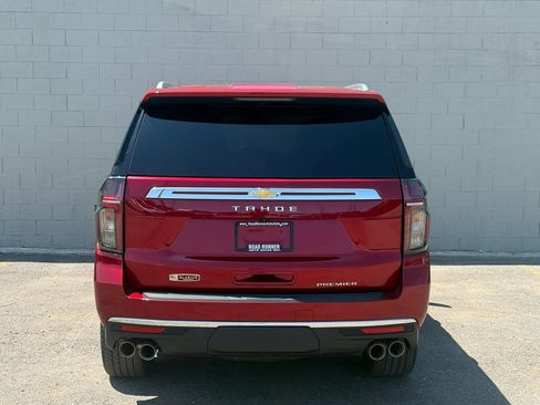 Used 2024 Chevrolet Tahoe Premier AWD/4WD image 10