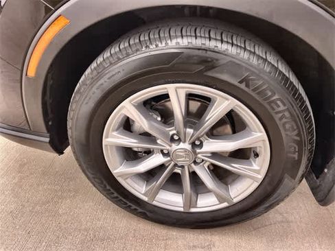 Certified 2025 Honda CR-V EX image 9