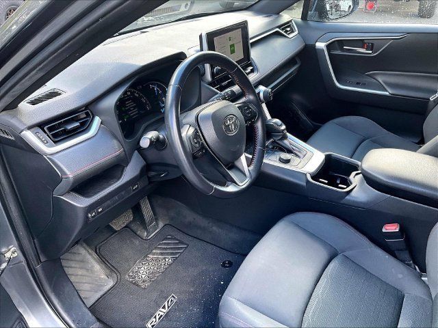 Used 2023 Toyota RAV4 SE AWD/4WD image 8