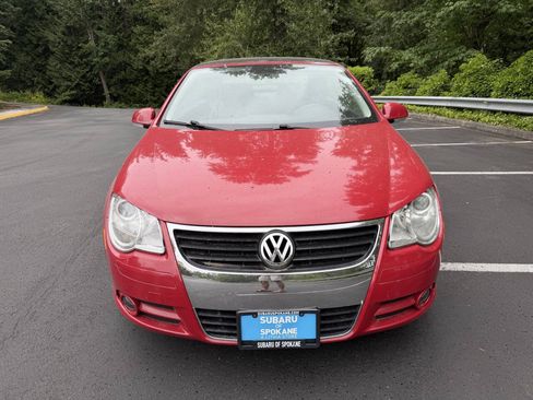 Used 2008 Volkswagen Eos 2.0T FWD image 2