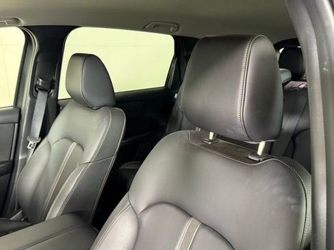 Used 2025 MAZDA CX-90 3.3 Turbo w/ Select Package image 19