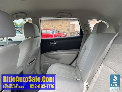Used 2012 Nissan Rogue S AWD/4WD image 12