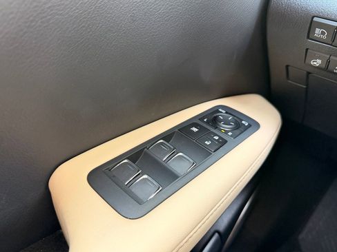 Used 2021 Lexus RX 350L FWD w/ Premium Package image 22