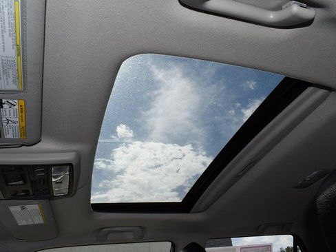 Certified 2024 Toyota 4Runner SR5 Premium w/ Moonroof Package AWD/4WD image 19