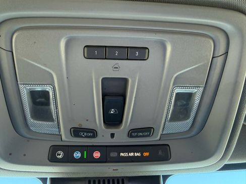 Used 2025 Chevrolet Silverado 3500 LTZ w/ LTZ Texas Edition image 47