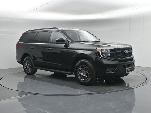 Certified 2025 Ford Expedition Active AWD/4WD image 30