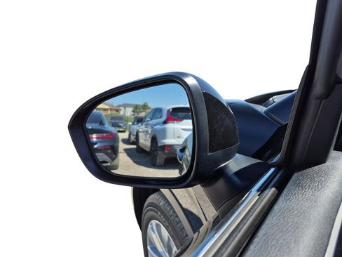 New 2026 Mitsubishi Outlander ES FWD image 18