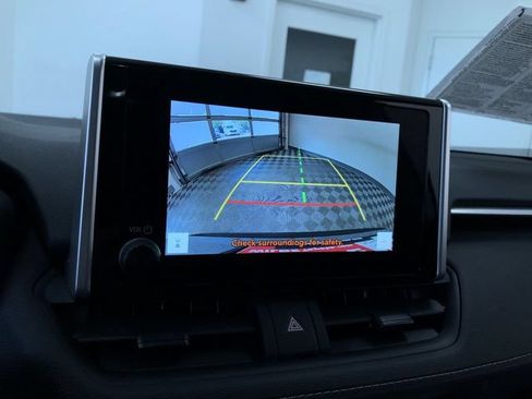 Certified 2025 Toyota RAV4 XLE AWD/4WD image 27