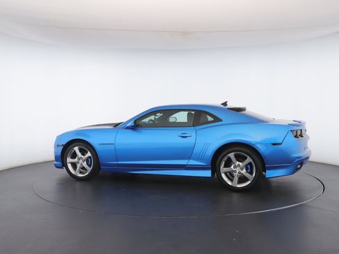 Used 2010 Chevrolet Camaro LT w/ RS Package image 12