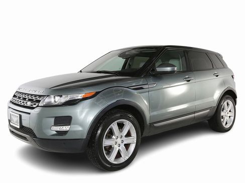 Used 2015 Land Rover Range Rover Evoque Pure Plus image 3