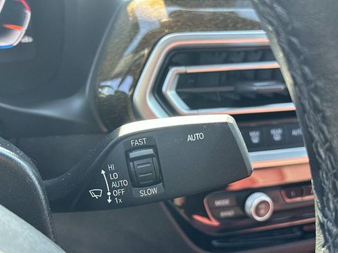 Used 2023 BMW X4 xDrive30i image 21