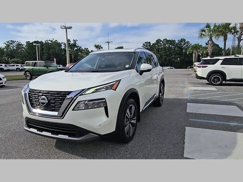 Used 2023 Nissan Rogue SL w/ SL Premium Package FWD image 22