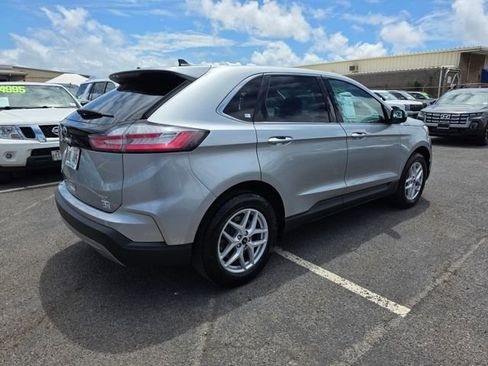 Used 2024 Ford Edge SEL image 7