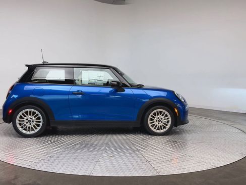 New 2026 MINI Cooper S image 9