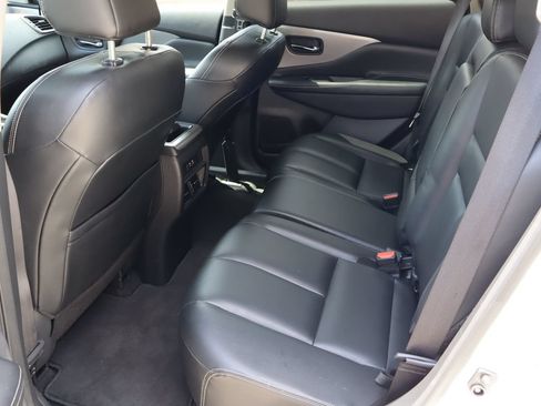 Used 2024 Nissan Murano SV FWD image 5