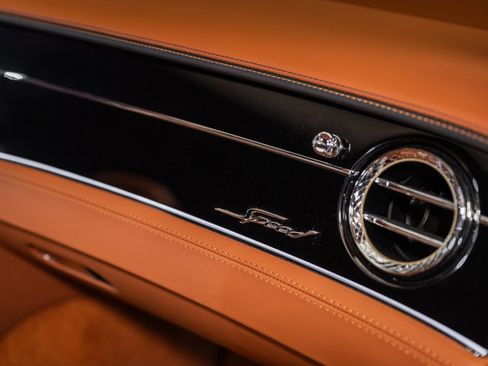 Used 2023 Bentley Continental GT Speed image 42