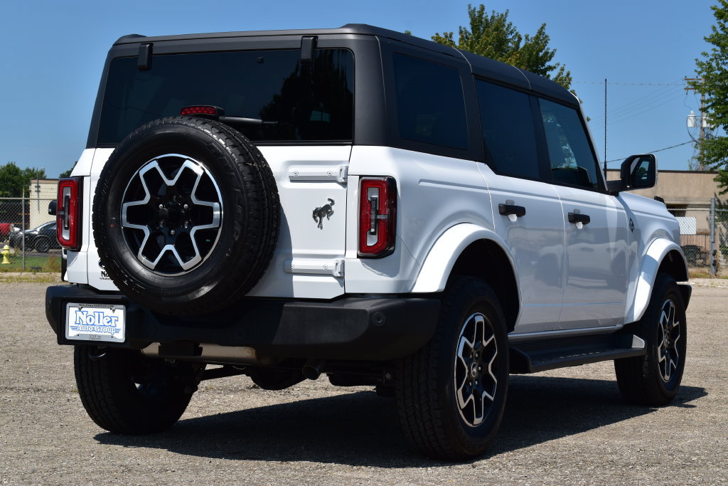 New 2026 Ford Bronco Outer Banks AWD/4WD image 8