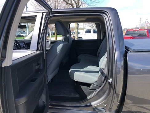 Used 2018 RAM 2500 Tradesman w/ Chrome Appearance Group AWD/4WD image 22