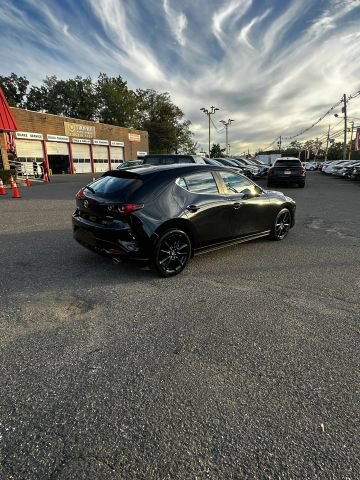 Used 2024 MAZDA MAZDA3 s FWD image 5
