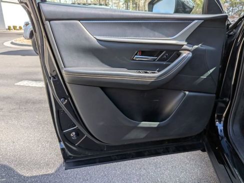 Used 2025 MAZDA CX-90 3.3 Turbo w/ Preferred Package image 13