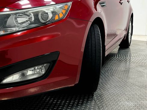 Used 2012 Kia Optima EX FWD image 33