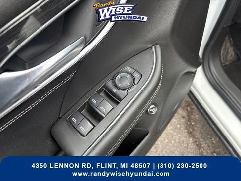 Used 2021 Buick Envision Preferred image 11