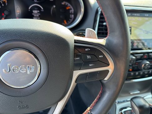 Used 2020 Jeep Grand Cherokee Trailhawk image 48