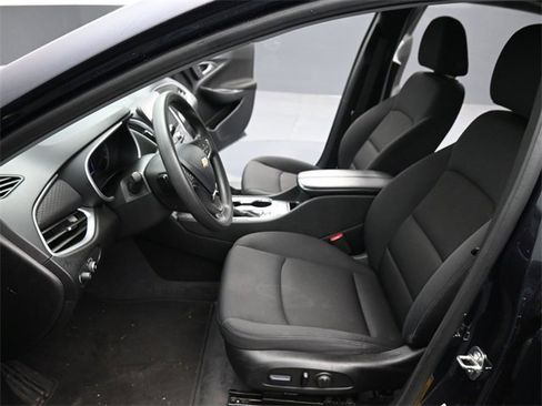 Used 2023 Chevrolet Malibu LT image 12