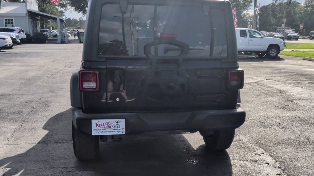 Used 2019 Jeep Wrangler Unlimited Sport S AWD/4WD image 7