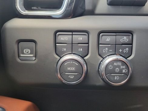 Used 2025 GMC Sierra 1500 Denali Ultimate AWD/4WD image 20