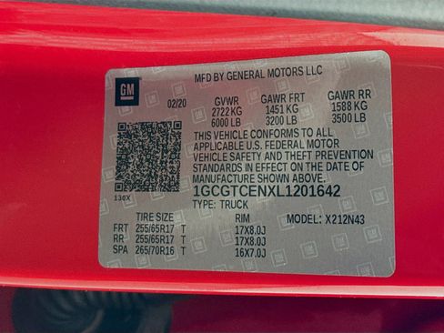 Used 2020 Chevrolet Colorado LT image 38