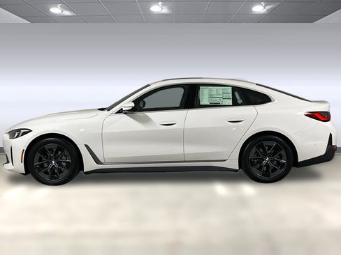 Used 2025 BMW i4 xDrive40i w/ Premium Package image 2