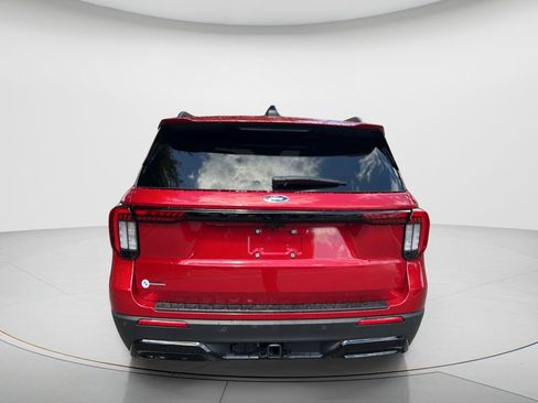 Used 2025 Ford Explorer ST-Line RWD image 6
