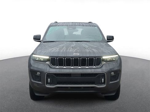 Certified 2023 Jeep Grand Cherokee Overland image 3