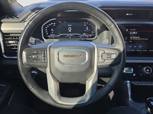 Used 2023 GMC Sierra 1500 Denali w/ Denali Reserve Package image 9