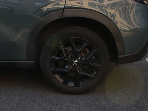 Used 2023 Honda HR-V Sport image 10