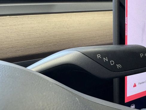 Used 2020 Tesla Model 3 RWD image 21