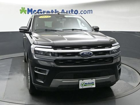 Used 2024 Ford Expedition Max Limited AWD/4WD image 4