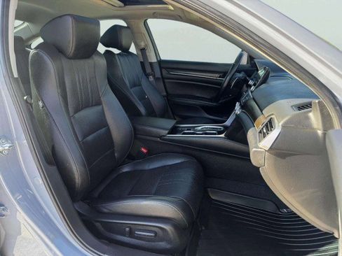 Used 2021 Honda Accord Touring image 50