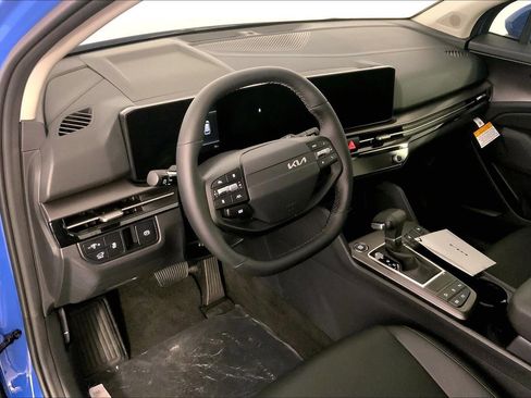 New 2026 Kia Sportage EX w/ EX Panorama Roof Package image 7